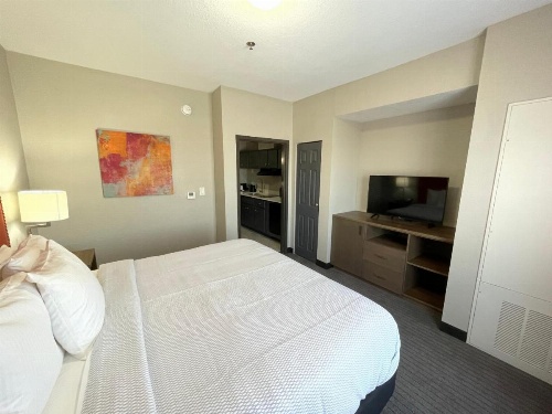 La Quinta Inn & Suites by Wyndham Augusta/Fort Eisenhower image 21