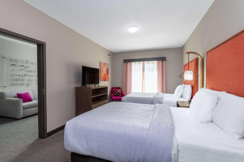 La Quinta Inn & Suites by Wyndham Augusta/Fort Eisenhower image 35
